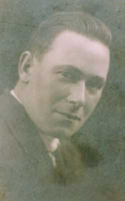 Thomas Wood, born in Rye (1888-1977), son of Edmund (1857-1931)