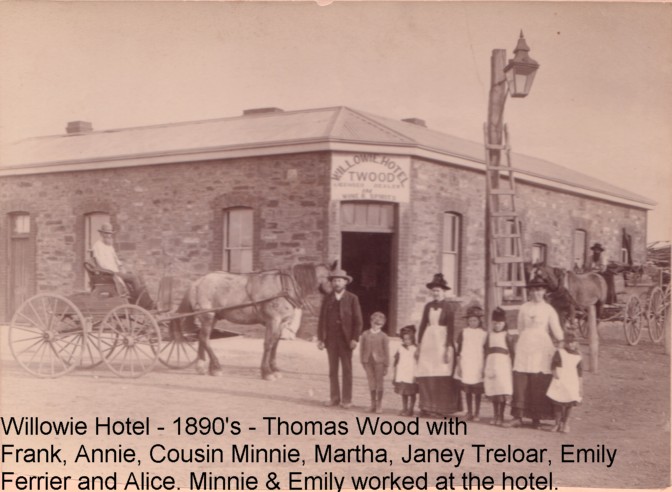 Hotel at Willowie, South Australia, in front is Thomas Wood with some of his family, c1891